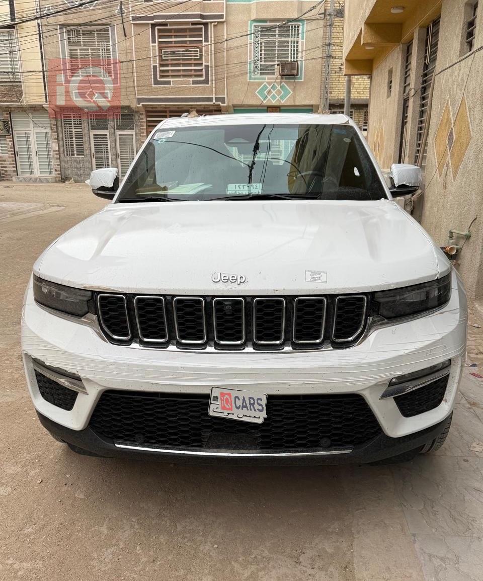 جيب جراند شيروكي